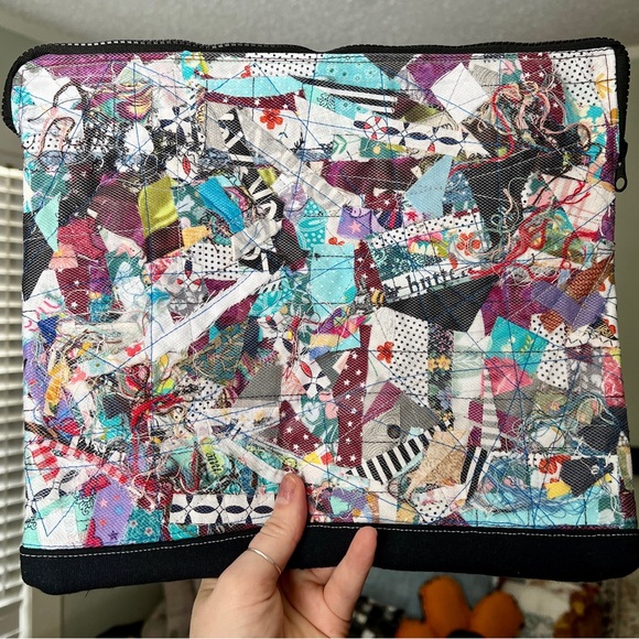 Quilted IPad Case - Purple Polkadots B&W